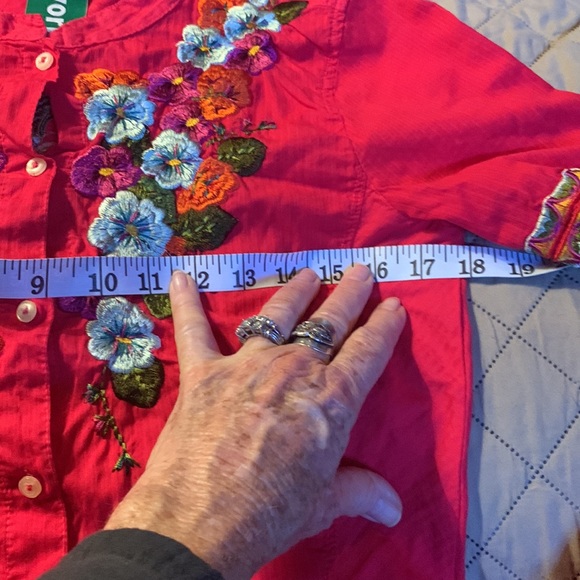 Johnny Was 3J Workshop Embroidered Top - Picture 4 of 6